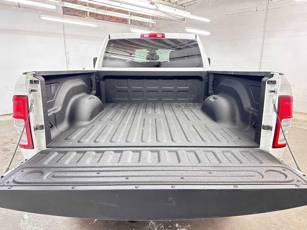 Used 2024 RAM 2500 Big Horn w/ Bed Utility Group image 19