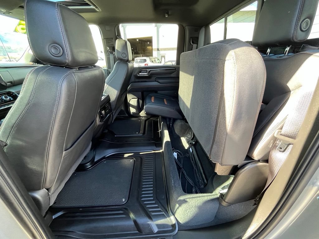 Used 2025 GMC Sierra 3500 AT4 w/ AT4 Premium Plus Package AWD/4WD image 16