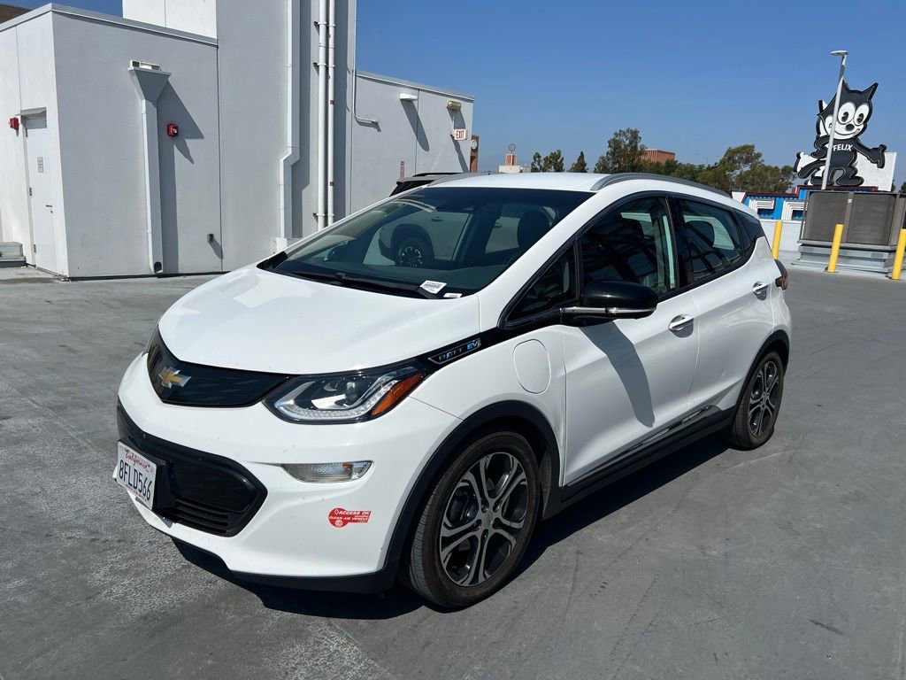 Used 2018 Chevrolet Bolt Premier w/ Driver Confidence II Package FWD image 1