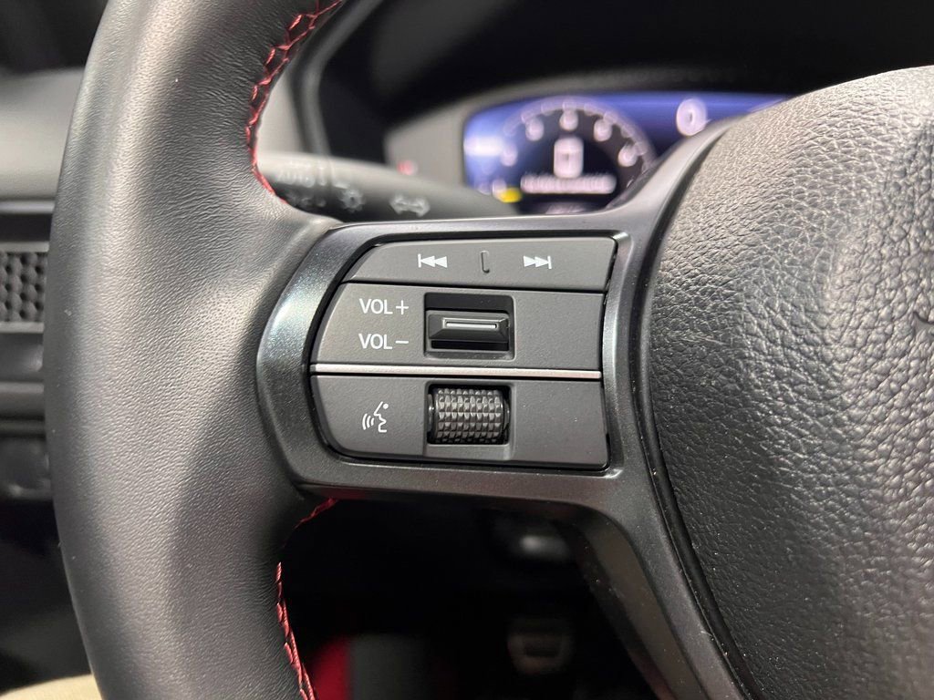 Used 2025 Honda Civic Type R image 15