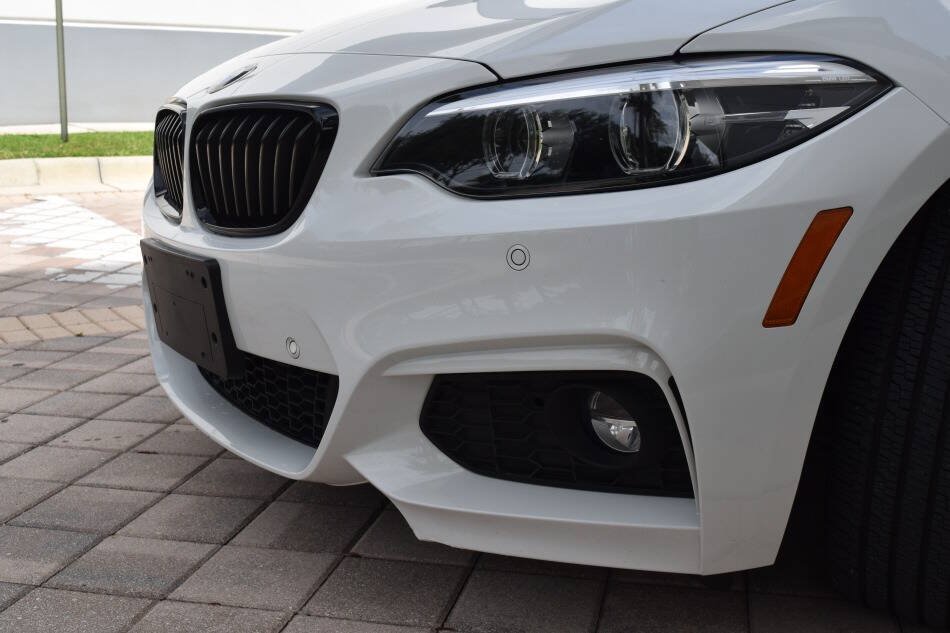 Used 2021 BMW 230i xDrive Convertible AWD/4WD image 15
