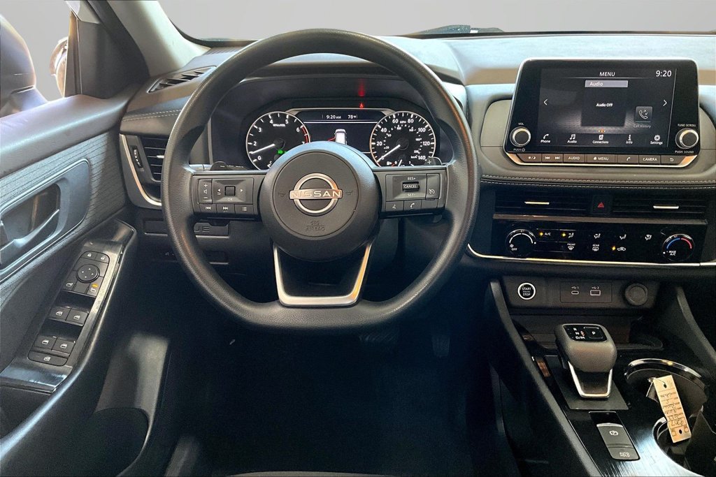 Used 2023 Nissan Rogue S FWD image 8