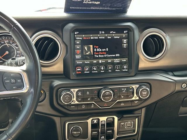 Used 2023 Jeep Wrangler Unlimited Rubicon w/ Cold Weather Group image 16