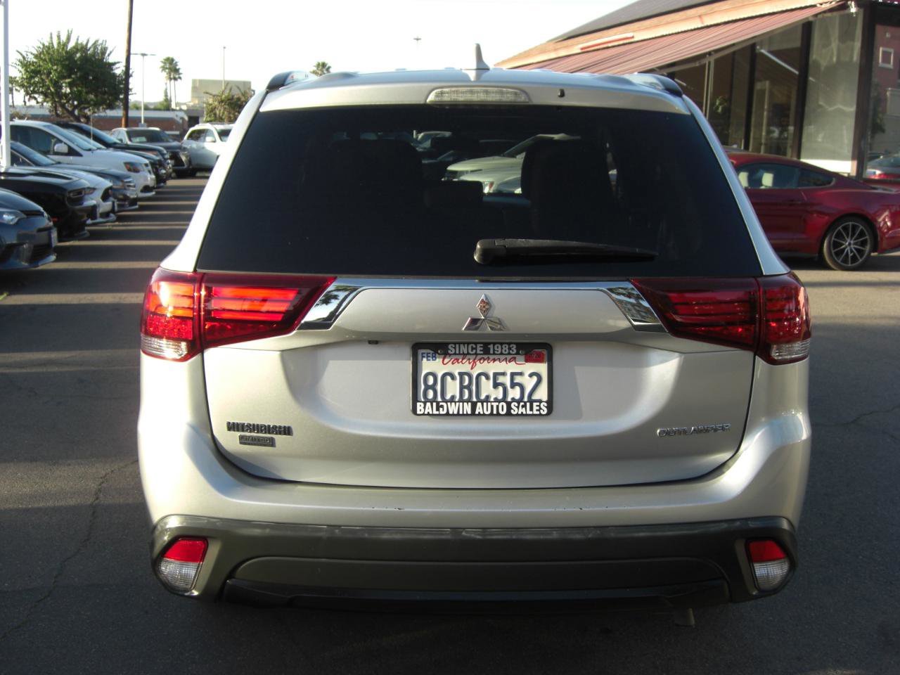 Used 2018 Mitsubishi Outlander LE FWD image 17