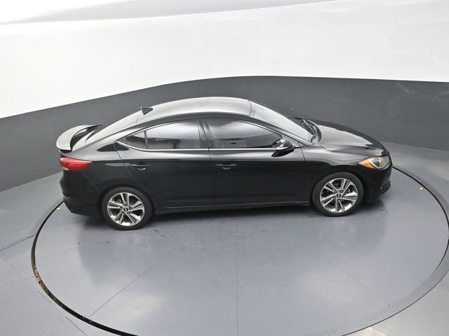 Used 2018 Hyundai Elantra Limited image 18