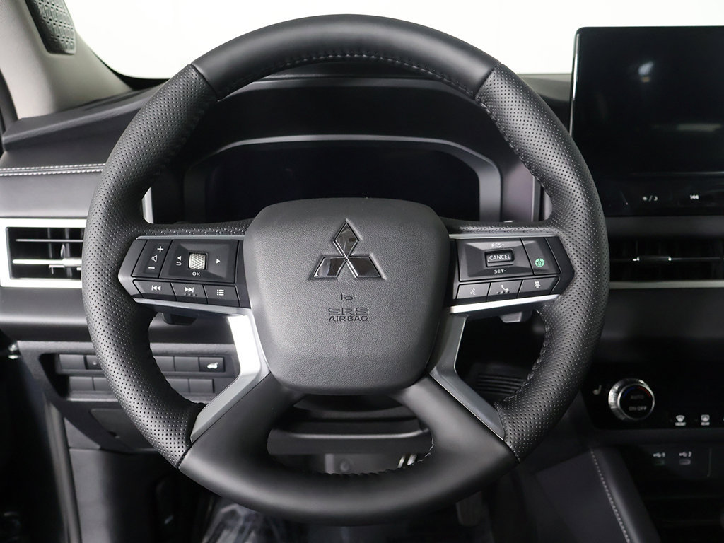 New 2026 Mitsubishi Outlander SE FWD image 40