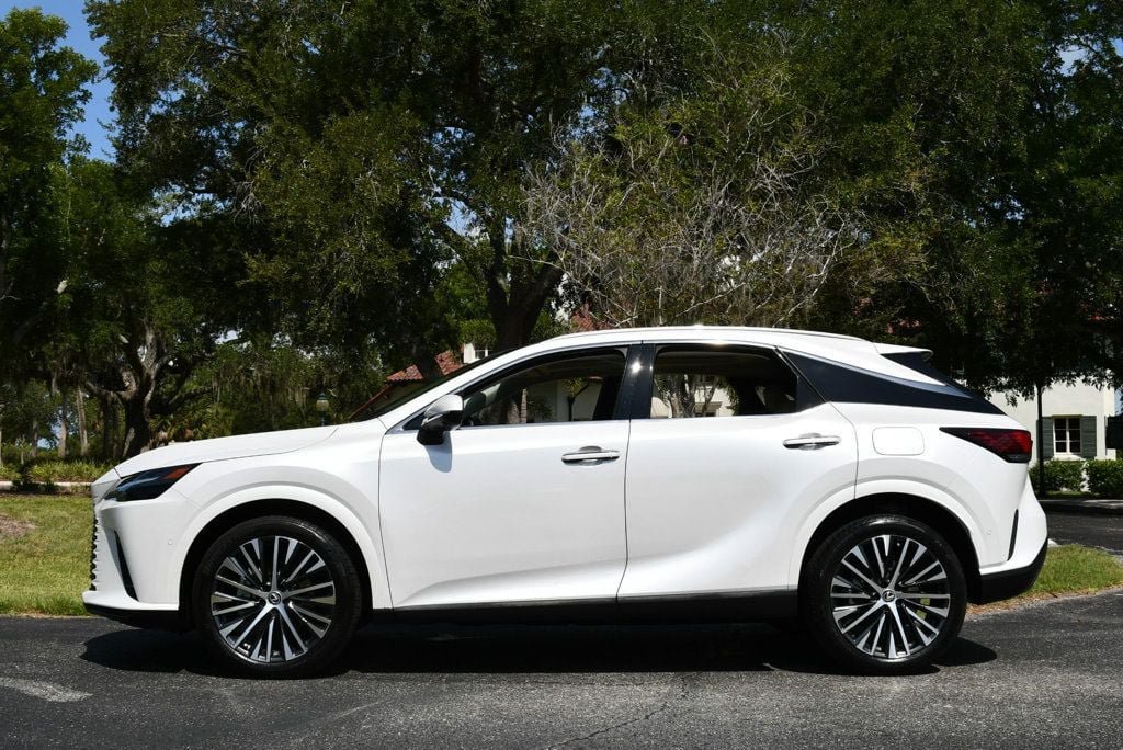 Used 2023 Lexus RX 350 Premium Plus w/ Accessory Package FWD image 26