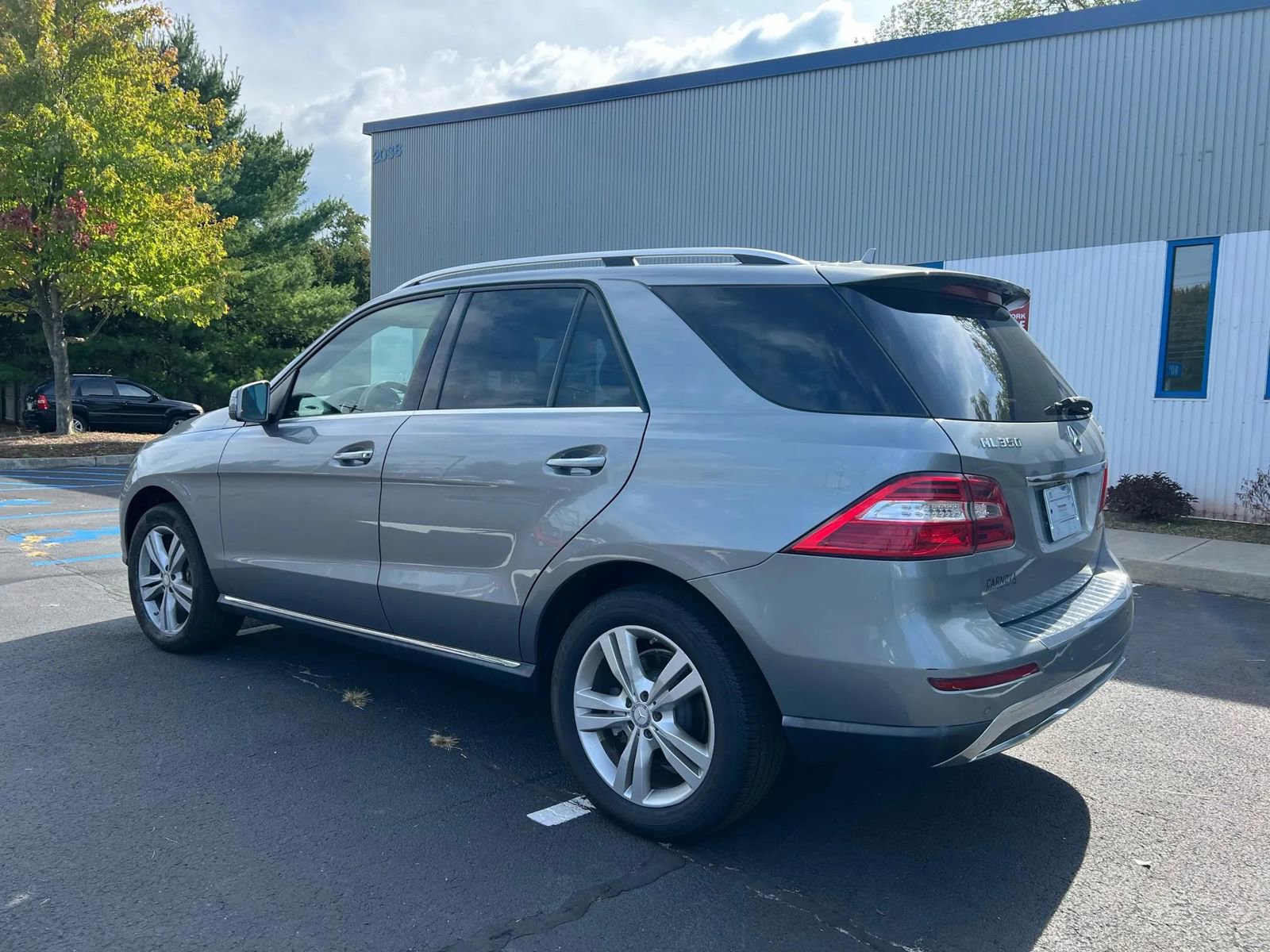 Used 2013 Mercedes-Benz ML 350 4MATIC image 3