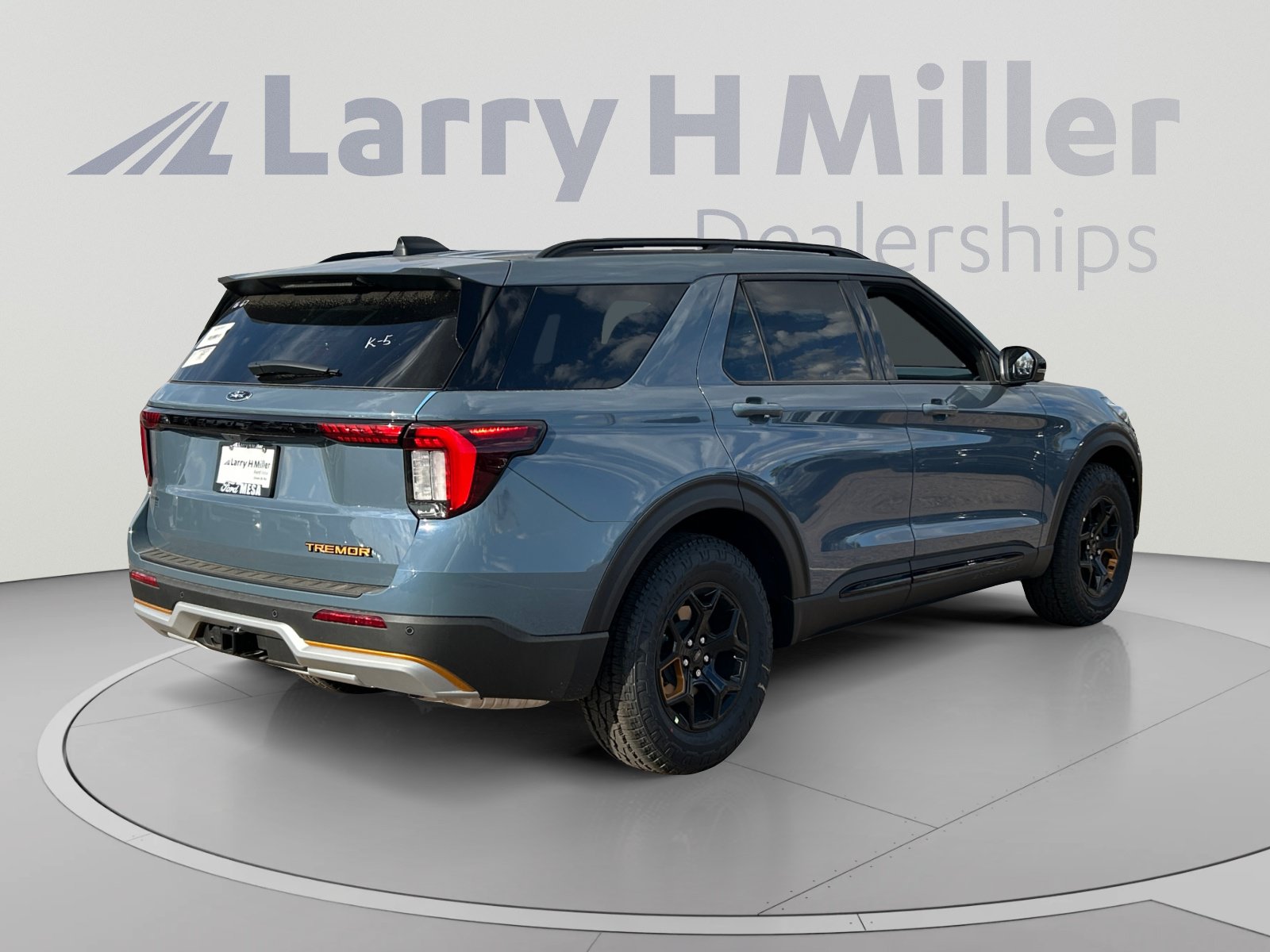 New 2026 Ford Explorer Tremor w/ Tremor Ultimate Package AWD/4WD image 5