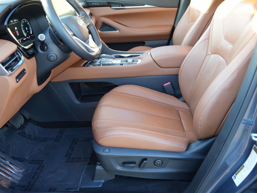 Certified 2025 INFINITI QX60 Sensory image 18