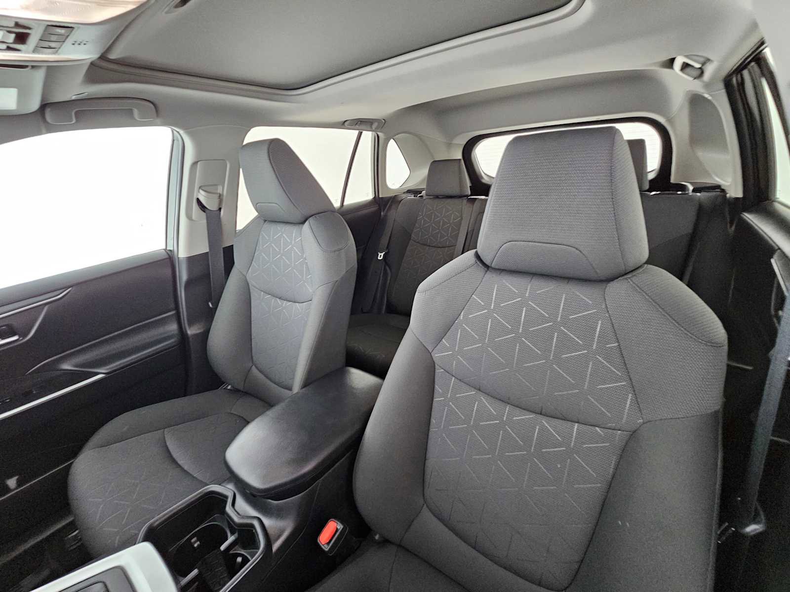 Used 2024 Toyota RAV4 XLE w/ Convenience Package image 22