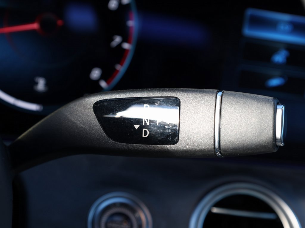 Used 2022 Mercedes-Benz E 350 Sedan w/ Driver Assistance Package image 42