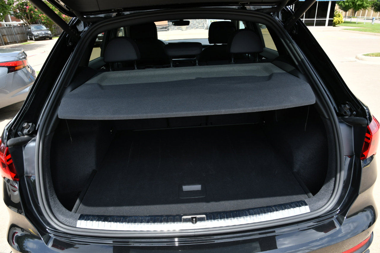 Used 2025 Audi Q3 2.0T Premium image 7