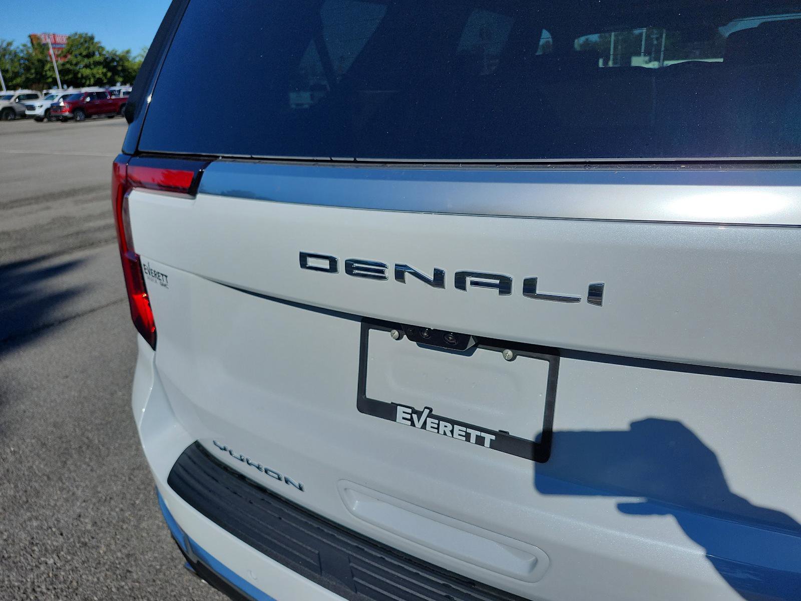 New 2026 GMC Yukon Denali image 4