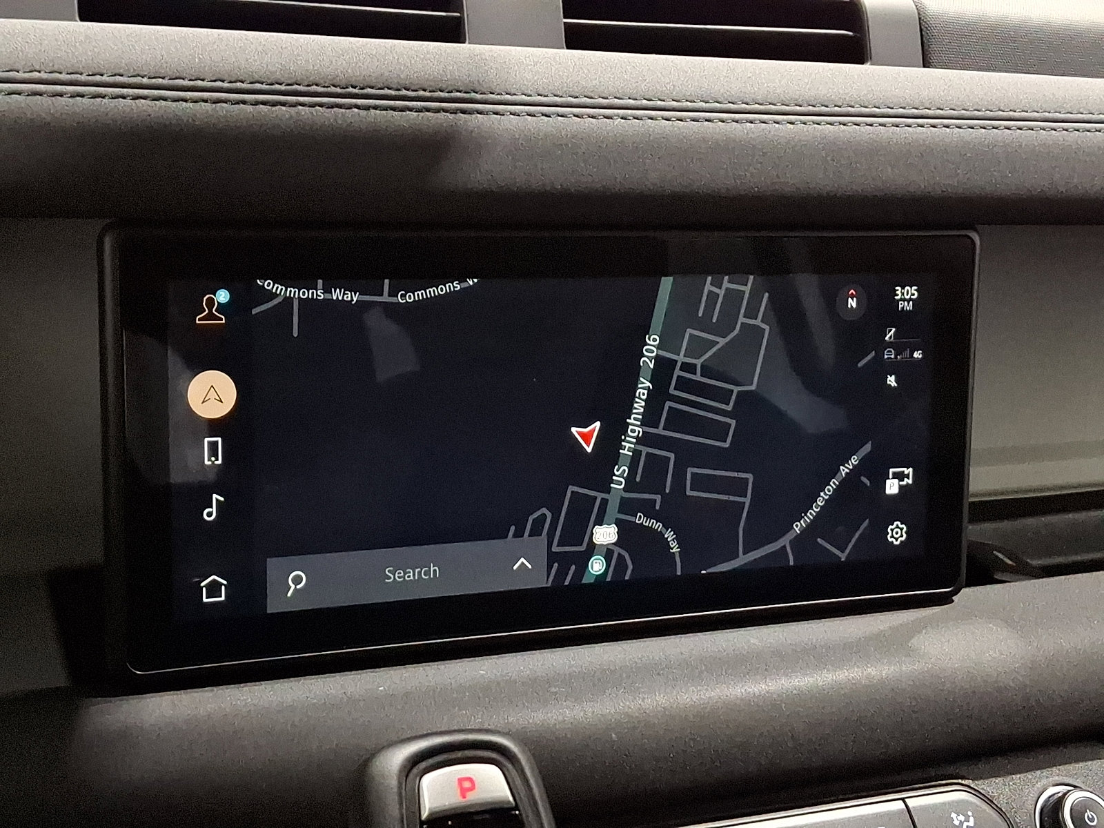 Used 2021 Land Rover Defender 110 SE image 16