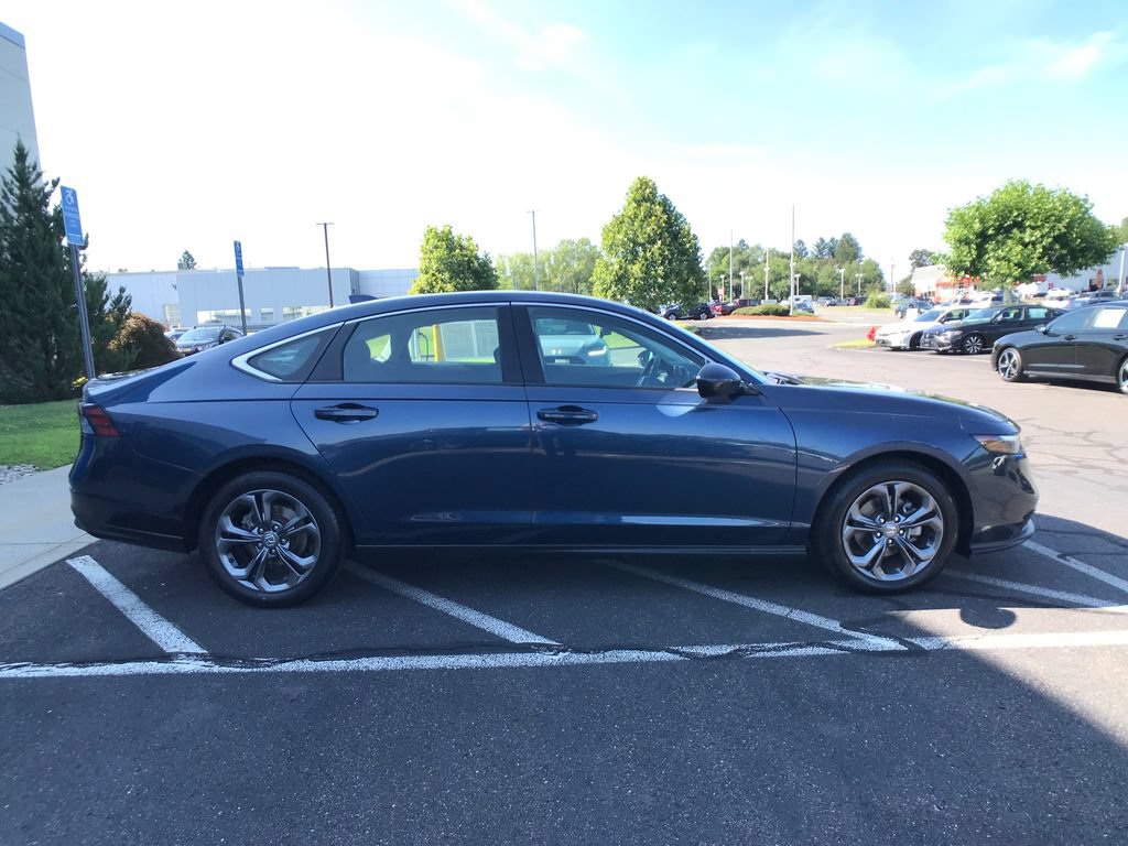 Certified 2023 Honda Accord EX image 15