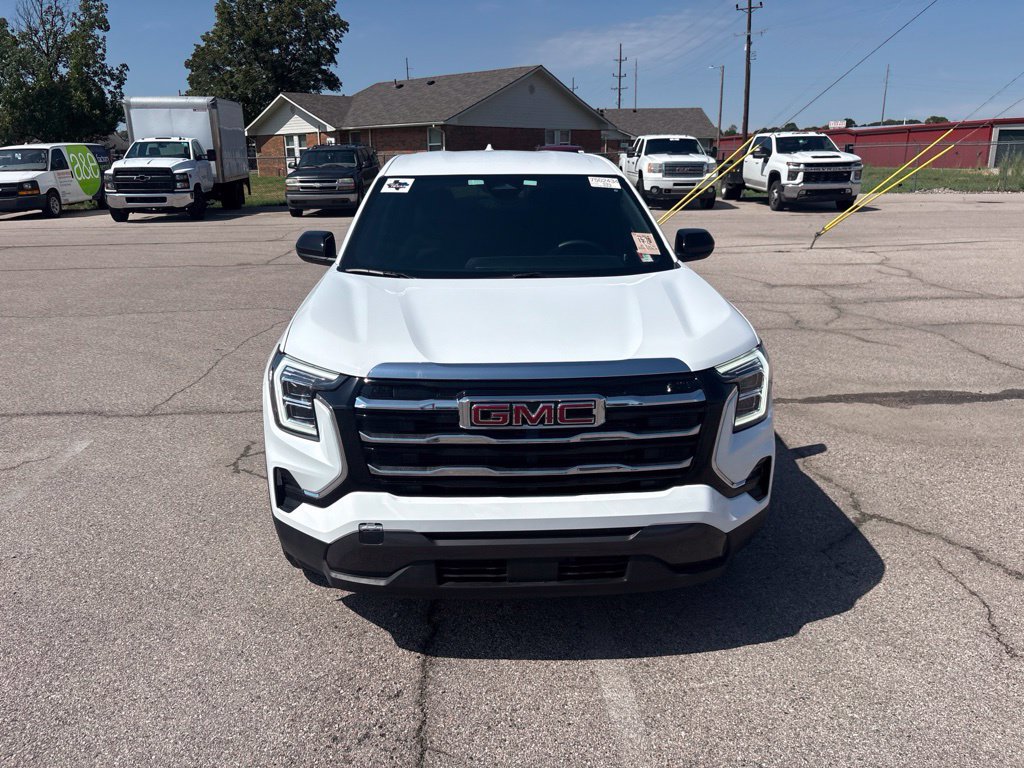 Used 2026 GMC Terrain Elevation FWD image 2