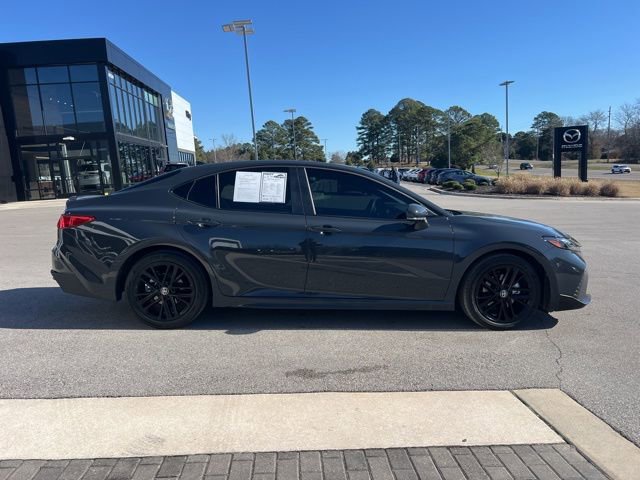 Used 2026 Toyota Camry SE image 4