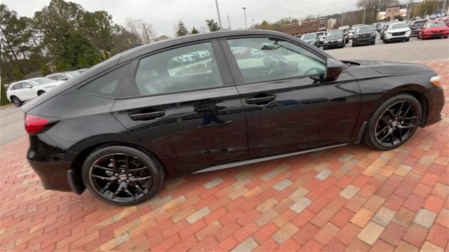 Used 2022 Honda Civic Sport image 2