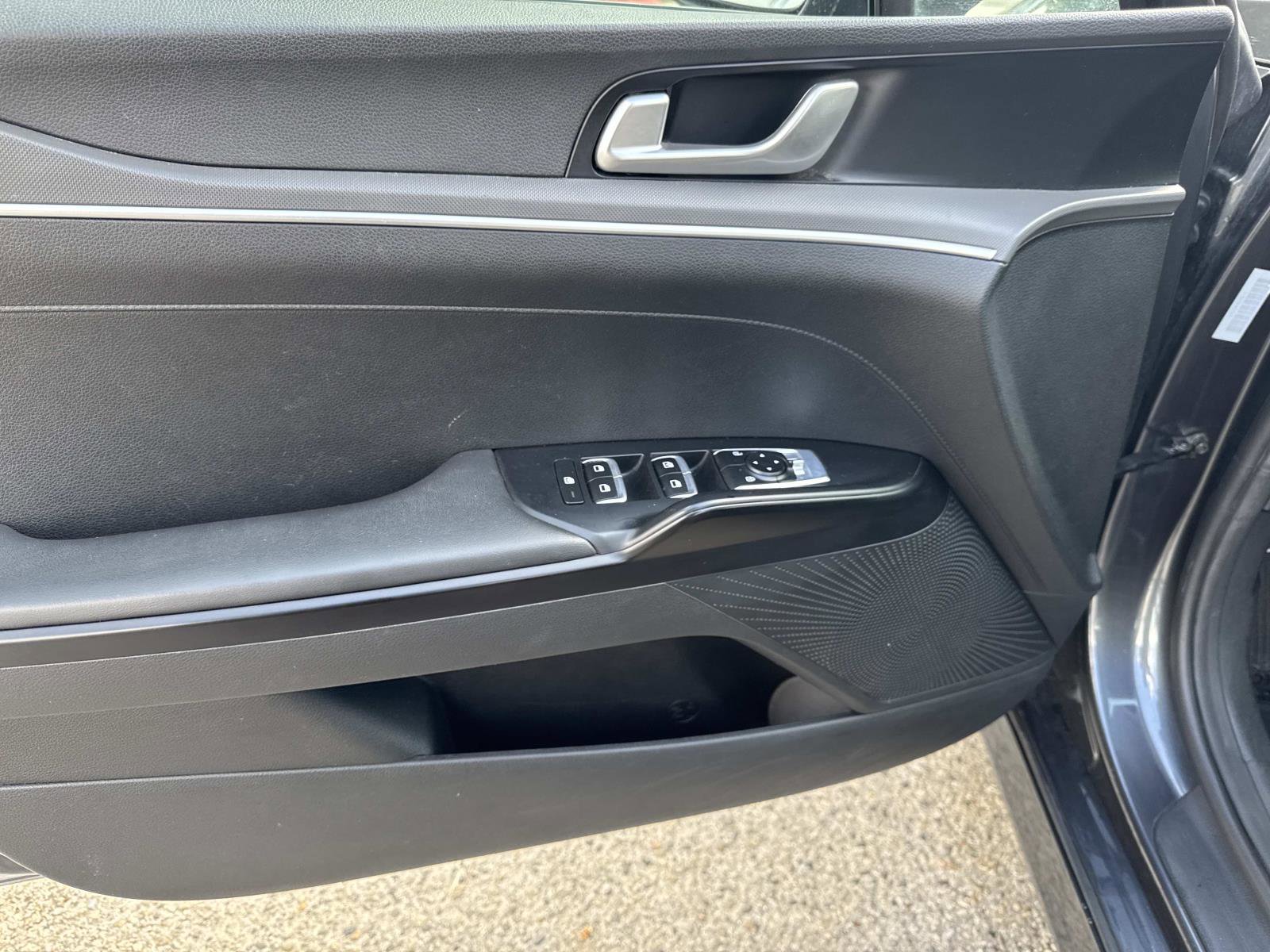 Used 2023 Kia K5 LXS image 13