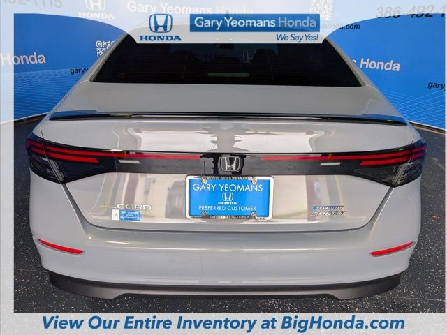 Used 2025 Honda Accord Sport image 8