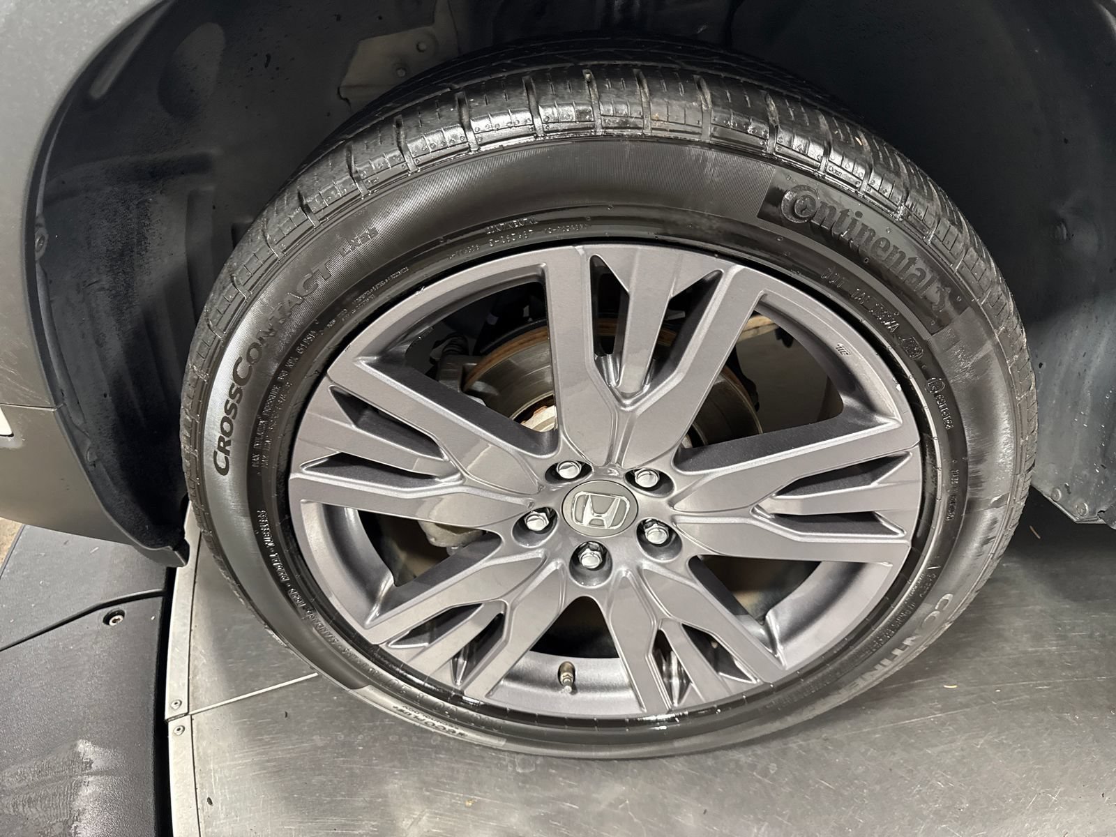 Certified 2021 Honda Passport EX-L image 2