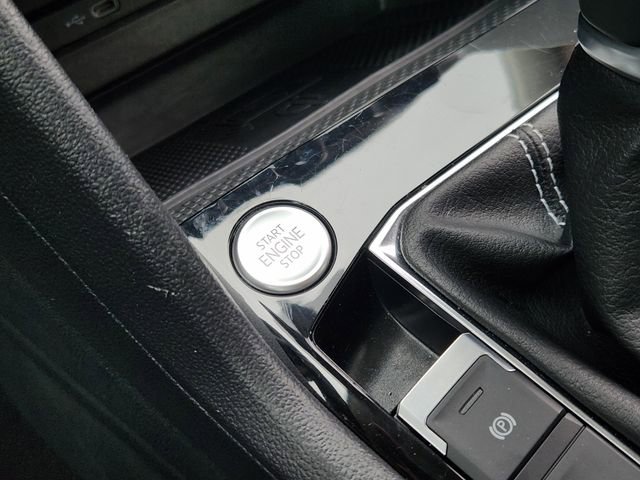 Used 2023 Volkswagen Taos SE FWD image 21