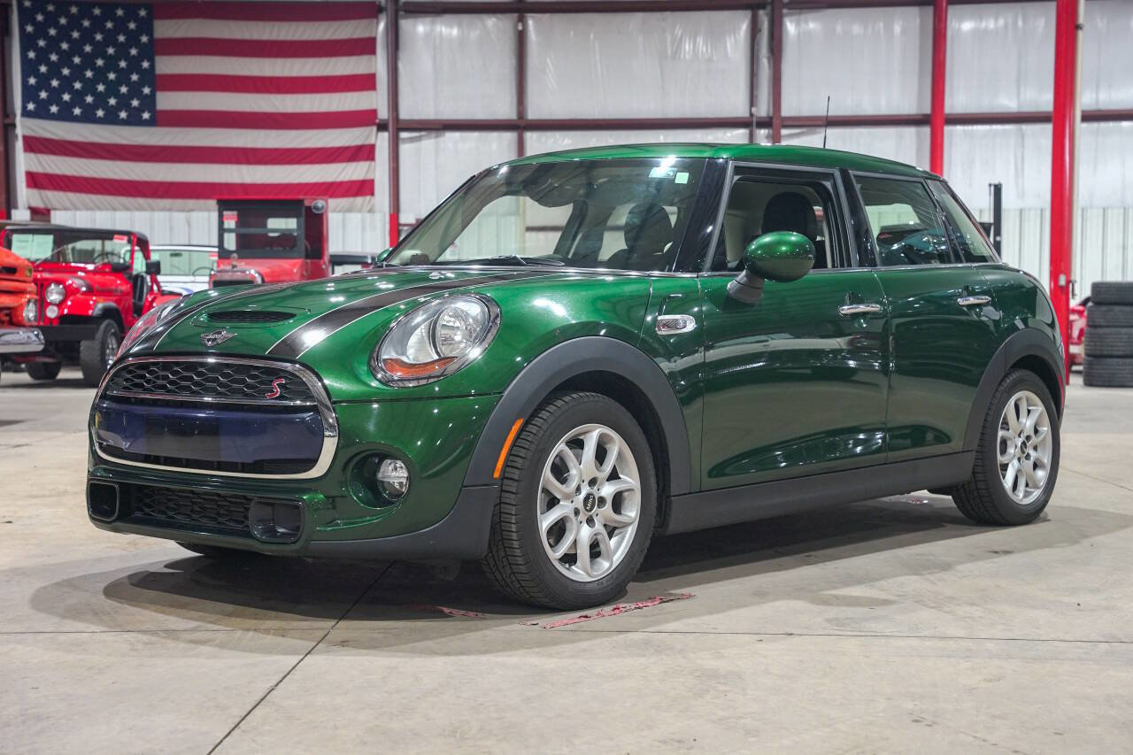 Used 2015 MINI Cooper S video 1