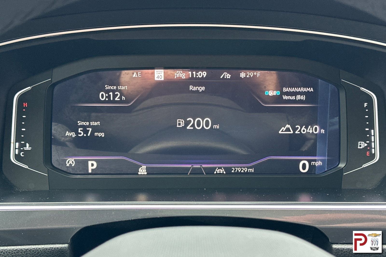 Used 2024 Volkswagen Tiguan SEL R-Line image 33