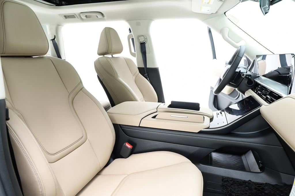 New 2026 INFINITI QX80 Pure w/ Cargo Package AWD/4WD image 37