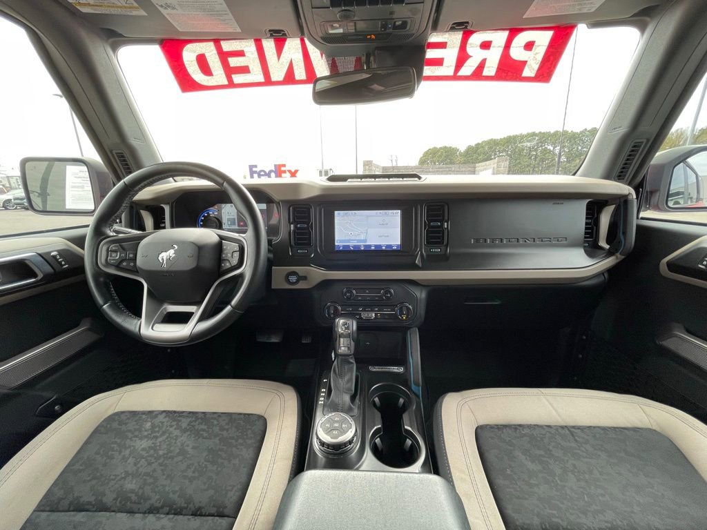 Used 2022 Ford Bronco Wildtrak image 28