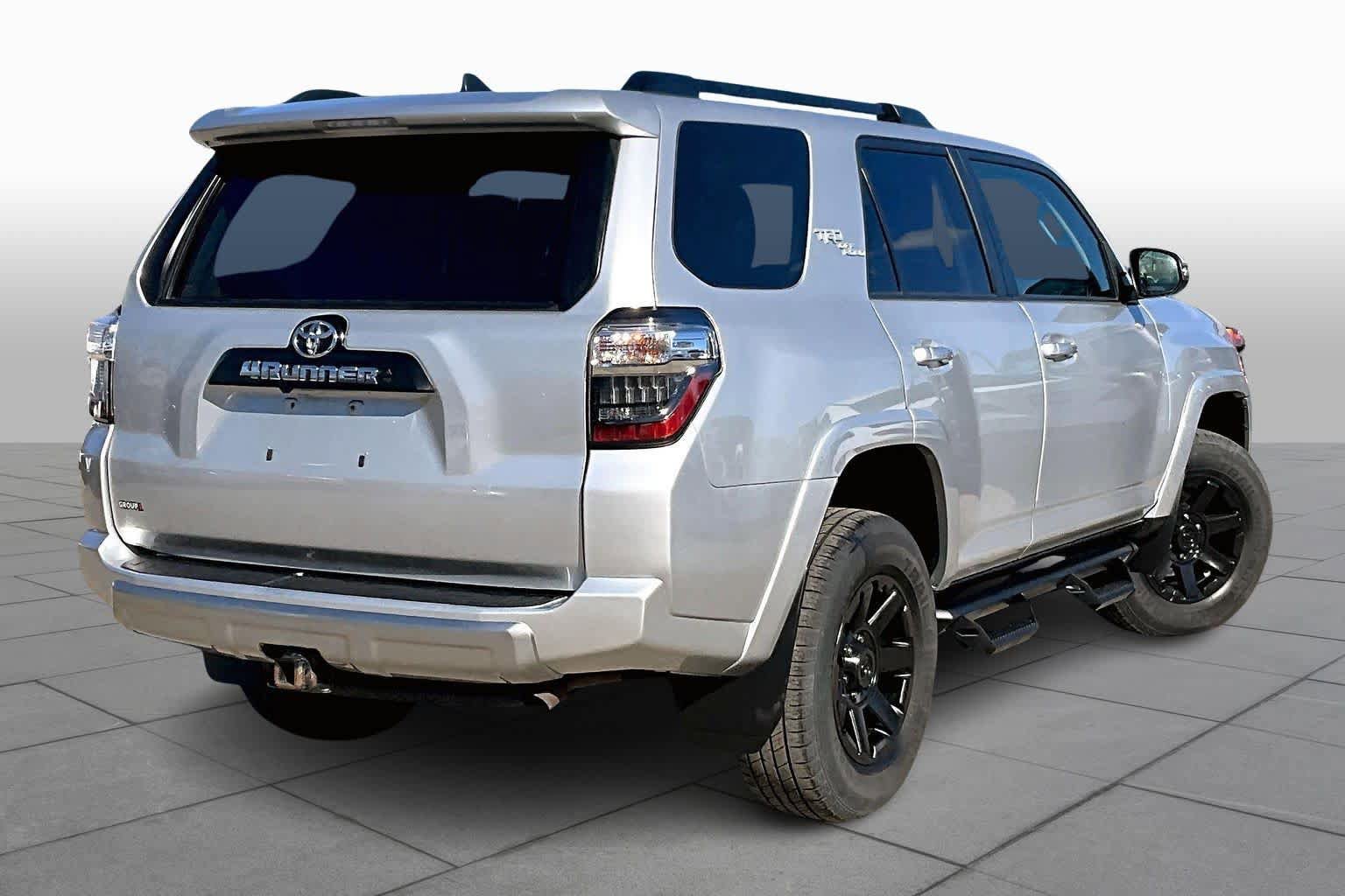 Certified 2020 Toyota 4Runner TRD Off-Road Premium w/ Moonroof Package image 13