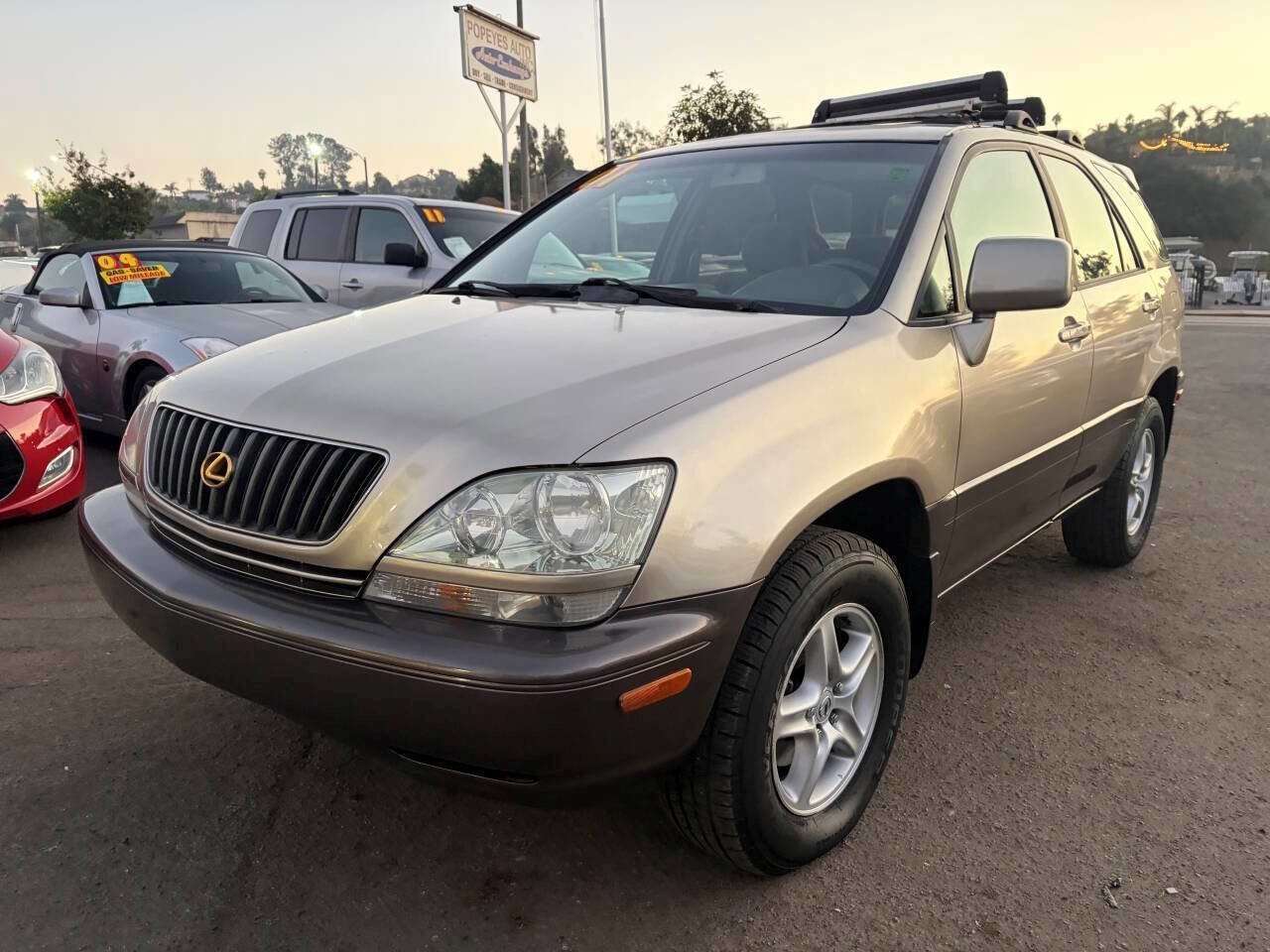 Used 2001 Lexus RX 300 FWD image 2