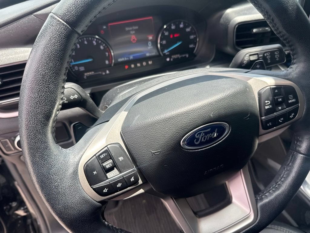 Used 2021 Ford Explorer XLT w/ Equipment Group 202A RWD image 18