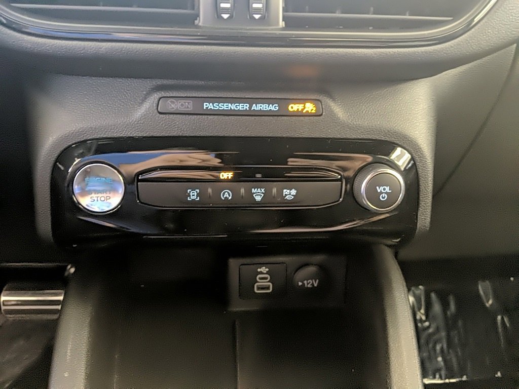 Used 2024 Ford Escape ST-Line Select w/ Tech Pack #1 image 17