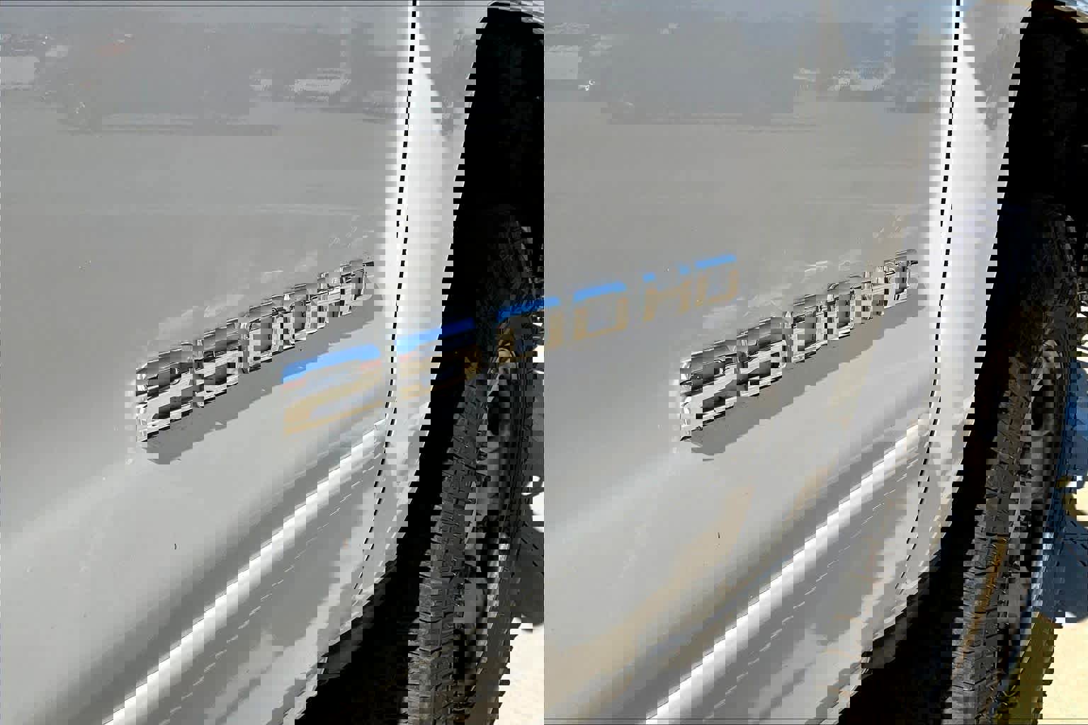 Used 2016 Chevrolet Silverado 2500 LT image 9