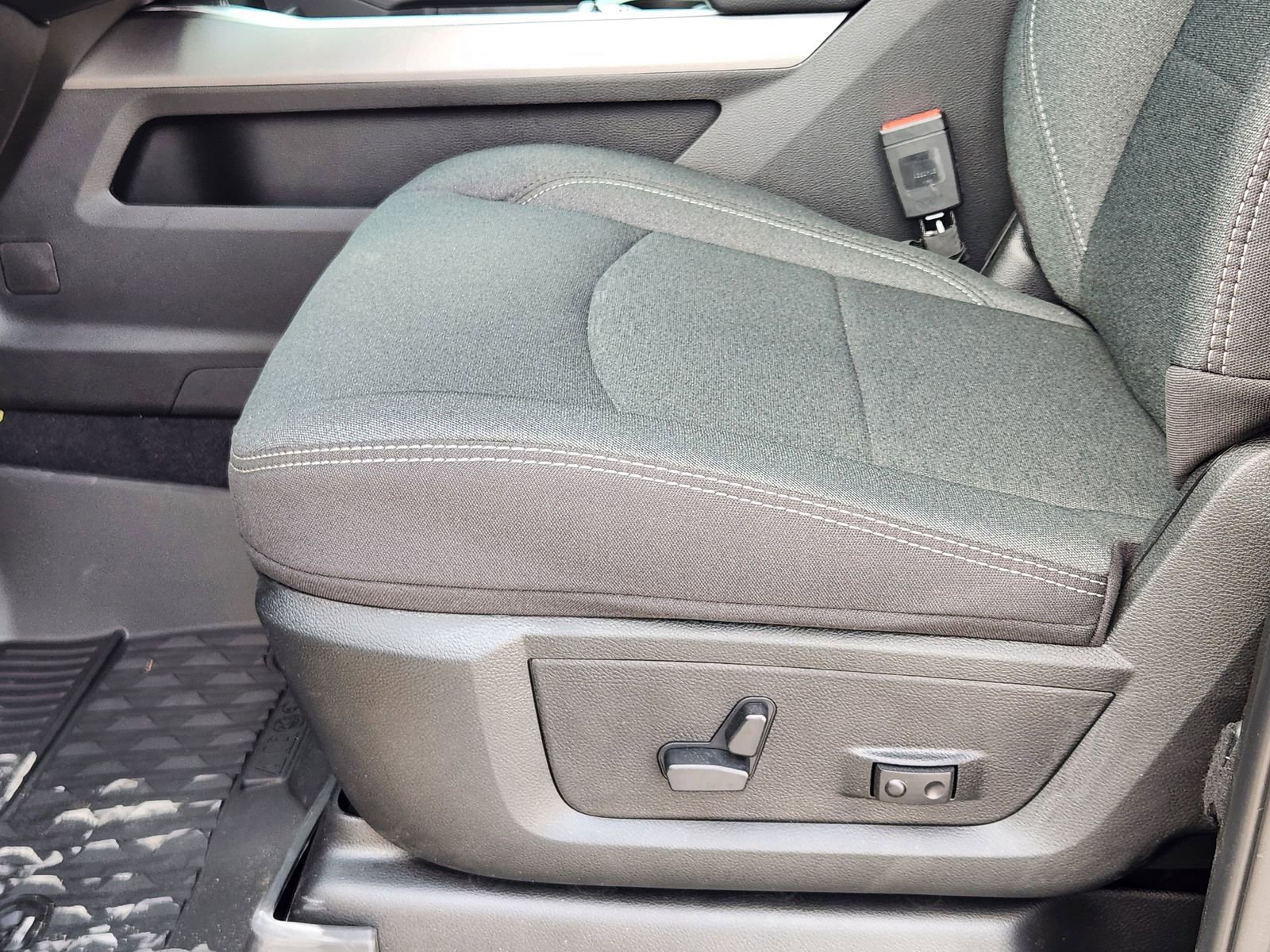 New 2026 RAM 2500 Lone Star image 21