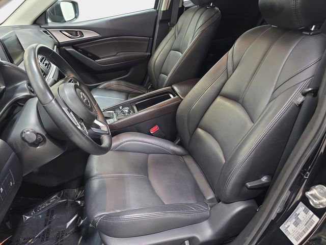 Used 2018 MAZDA MAZDA3 Touring FWD image 13