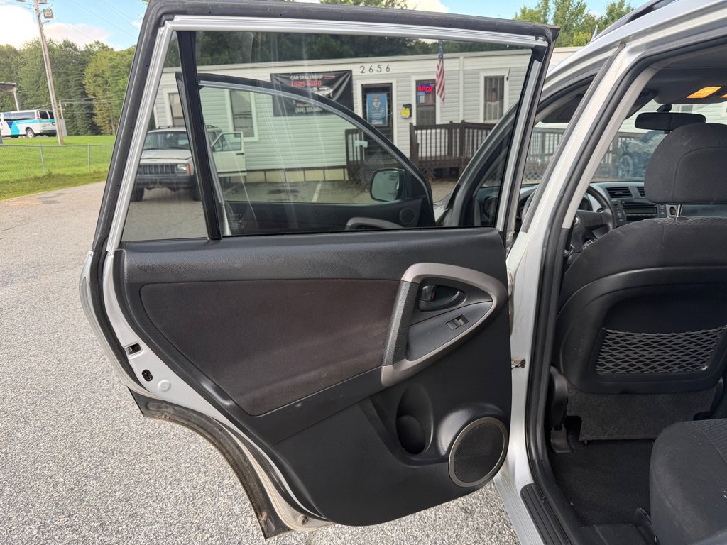 Used 2008 Toyota RAV4 Sport AWD/4WD image 23