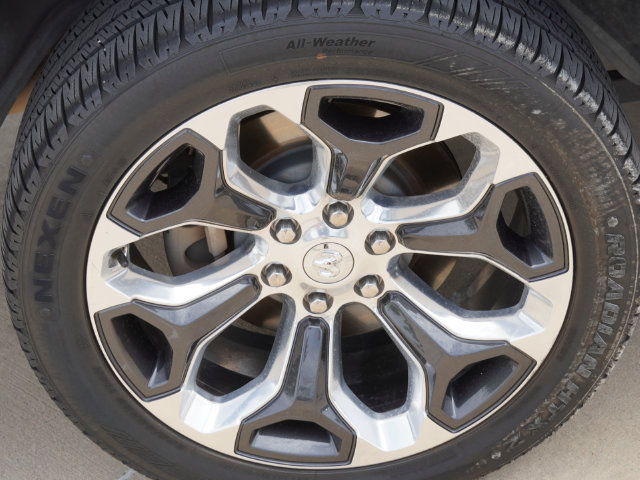 Used 2020 RAM 1500 Limited w/ Body Color Bumper Group AWD/4WD image 12