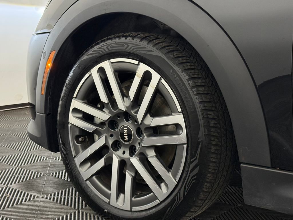 Certified 2025 MINI Cooper S image 24