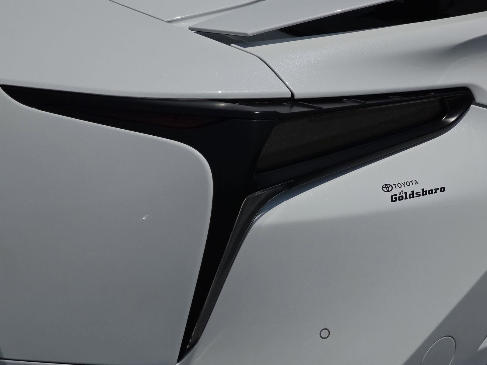 Used 2018 Lexus LC 500 Coupe w/ Performance Package RWD image 31