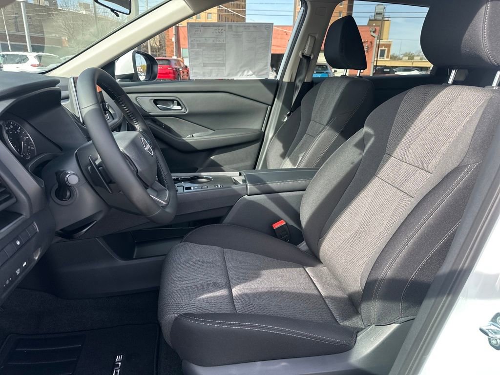 New 2026 Nissan Rogue SV image 10