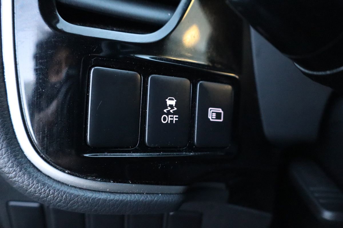 Used 2019 Mitsubishi Outlander SE image 19