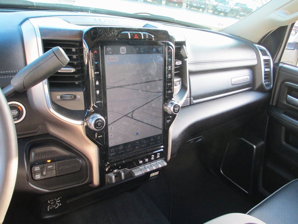 Used 2024 RAM 2500 Laramie w/ Protection Group image 28