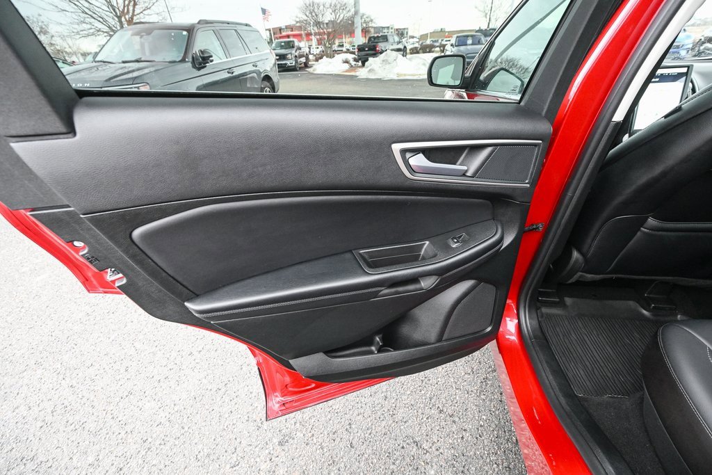 Certified 2024 Ford Edge SEL w/ Convenience Package image 24