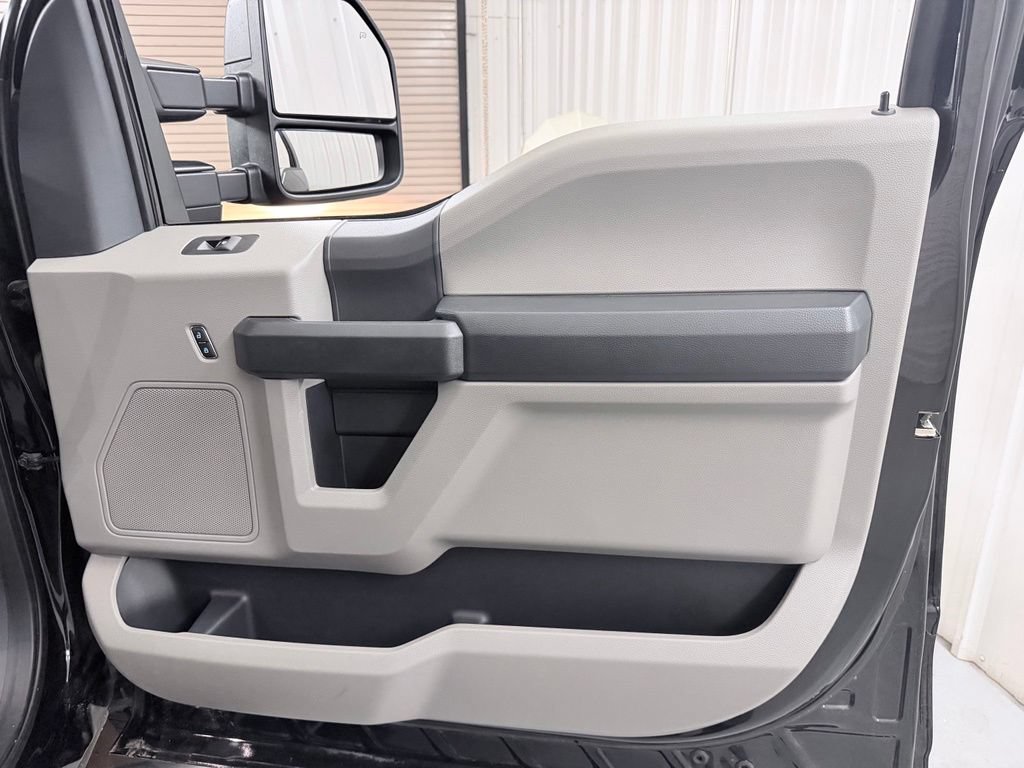 Used 2022 Ford F250 XL w/ STX Appearance Package AWD/4WD image 42