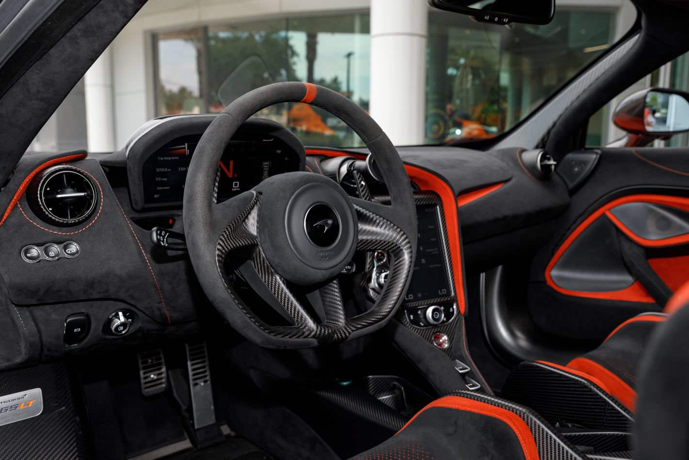 Used 2021 McLaren 765LT RWD image 43