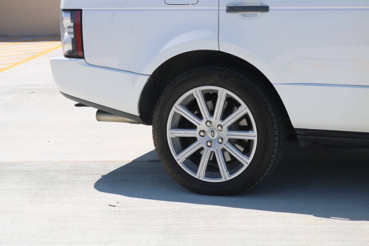 Used 2011 Land Rover Range Rover Supercharged AWD/4WD image 87