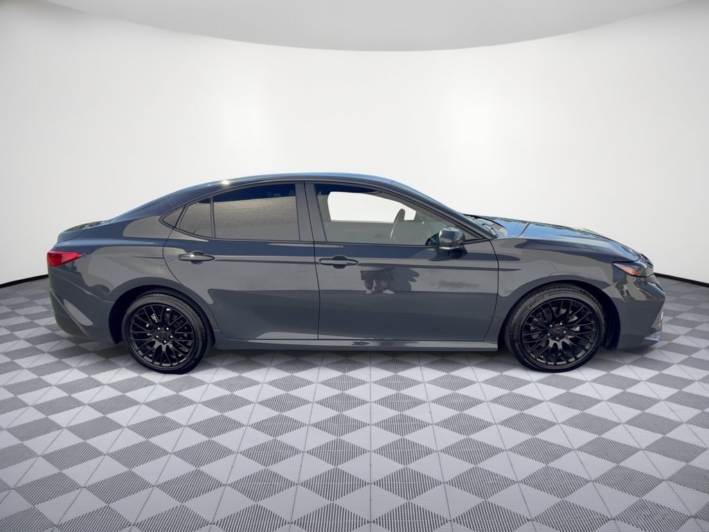 Used 2026 Toyota Camry LE FWD image 8